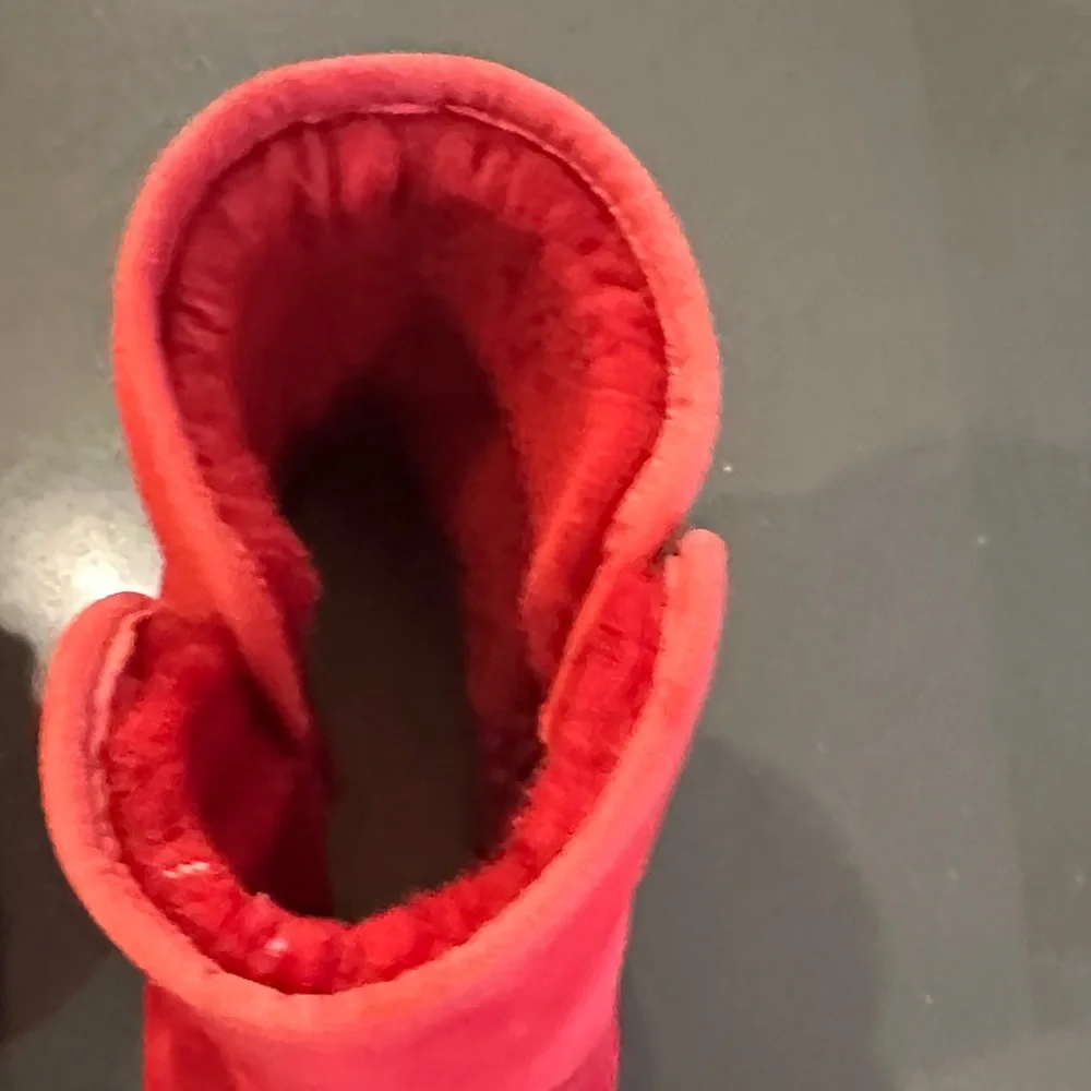 UGG Red Ankle Boots - Picture 5 of 7